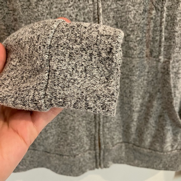 old navy • lightweight heather grey hoodie gold hardware kangaroo pockets - Picture 4 of 6